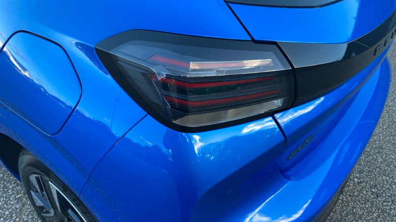 Peugeot 208 1.2 Hybrid 110 Allure 5dr e-DSC6 Petrol Hatchback